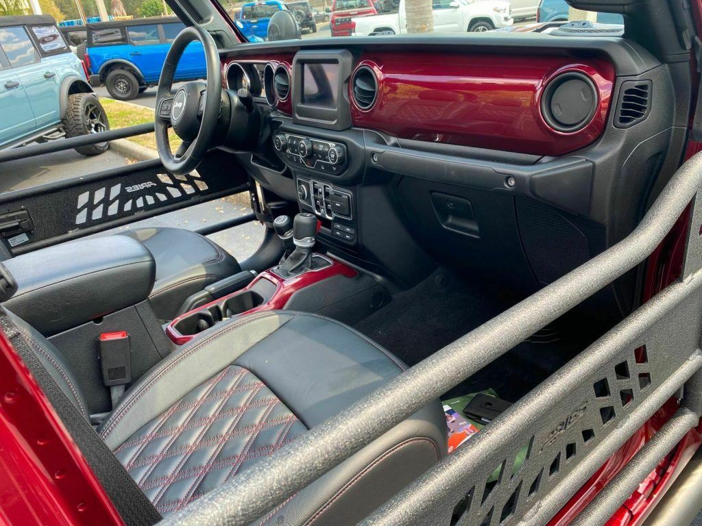 2021 Jeep Gladiator WILLYS GLADIATOR SNAZ LEATHER LIFTED LOADED