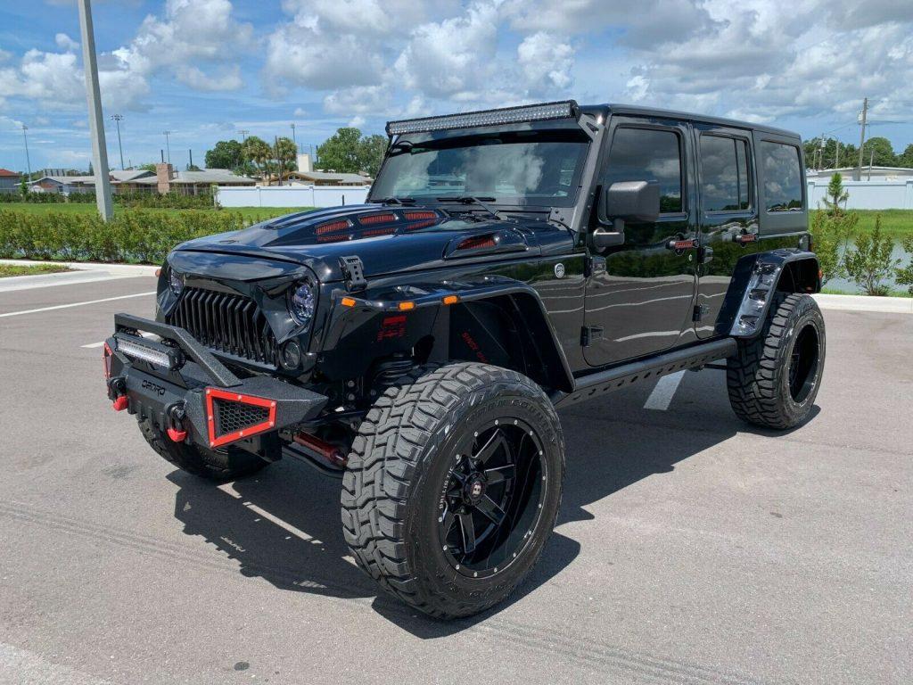 2018 Jeep Wrangler CUSTOM LIFTED 35″ TIRES LEATHER 3.73 GEAR RATIO