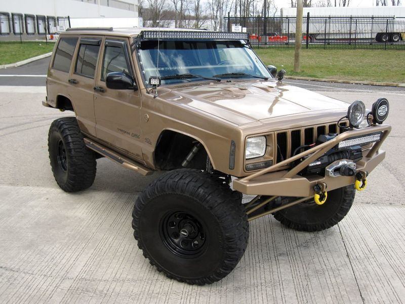 1999 Jeep Cherokee Custom Built ROCK CRAWLER