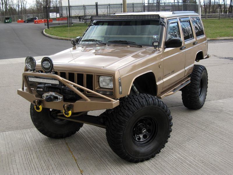 1999 Jeep Cherokee Custom Built ROCK CRAWLER