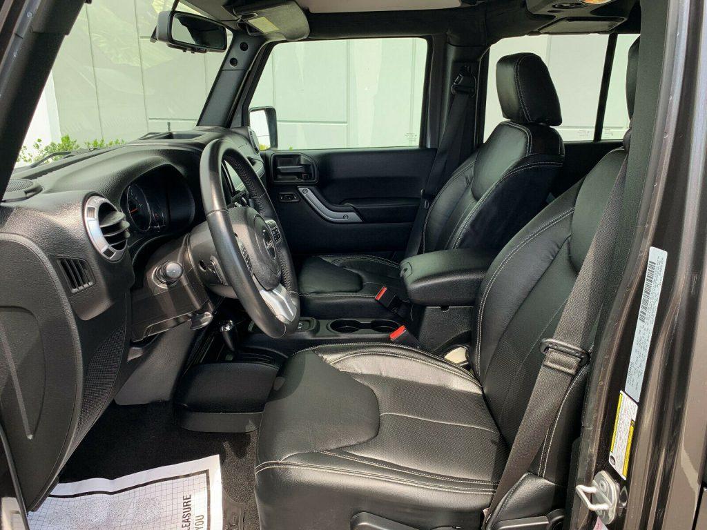 2017 Jeep Wrangler JK-STEALTH CUSTOM LIFTED LEATHER CAMERA NAVIGATION