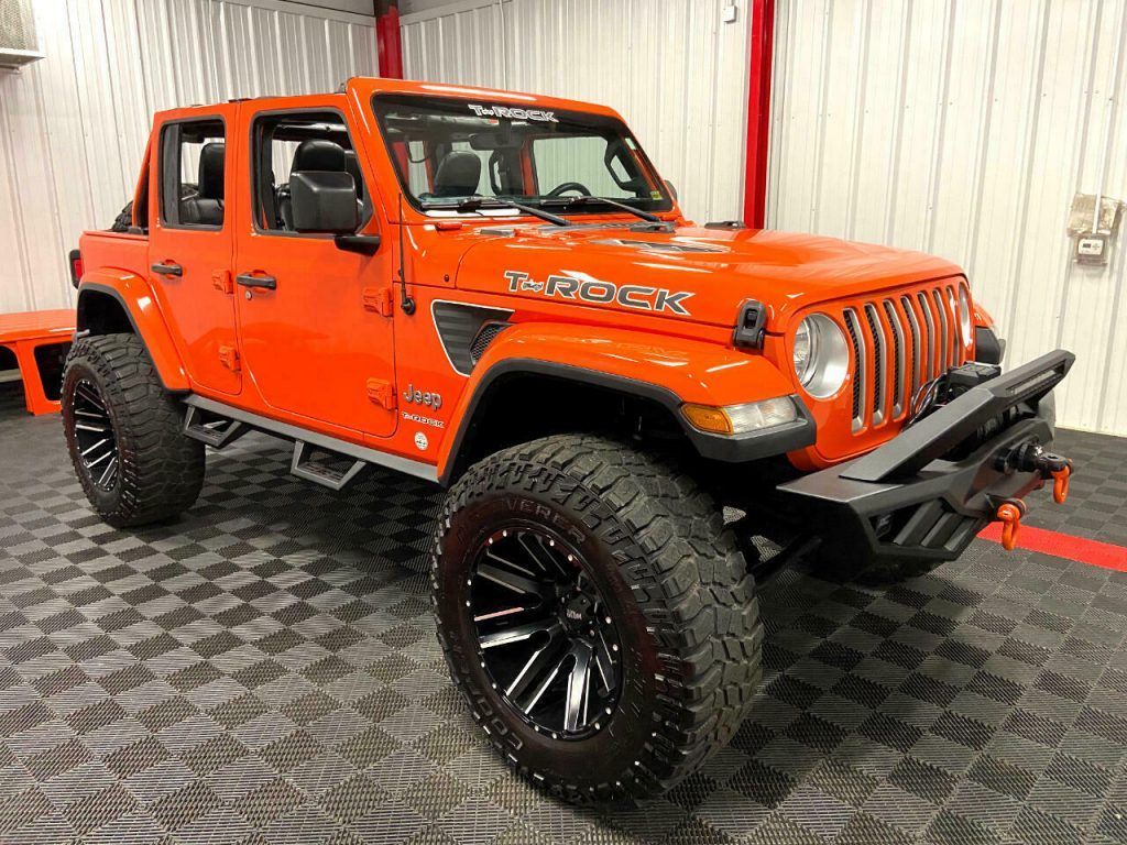 2018 Jeep Wrangler T-ROCK Unlimited Lifted on 38’s 4×4