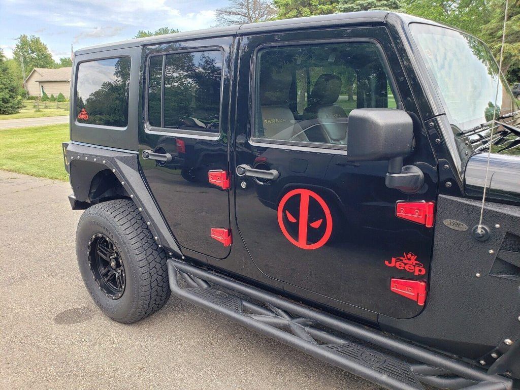 2013 Jeep Wrangler SAHARA