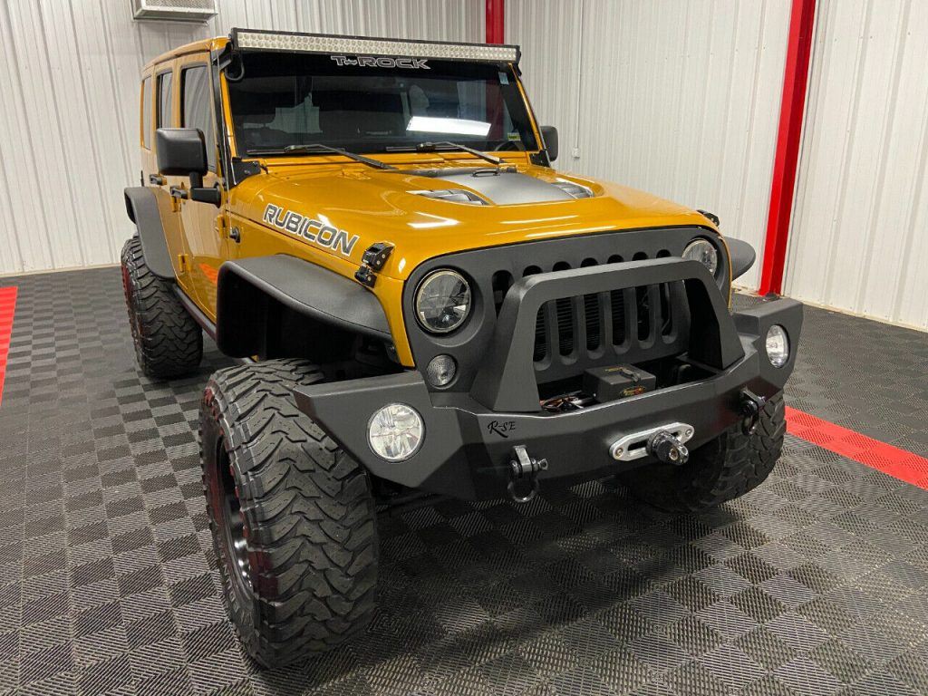 2014 Jeep Wrangler T-ROCK Lifted Amp’d Rubicon 4×4