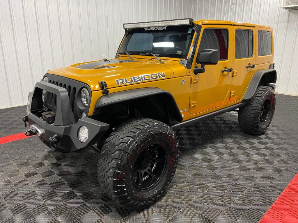 2014 Jeep Wrangler T-ROCK Lifted Amp’d Rubicon 4×4