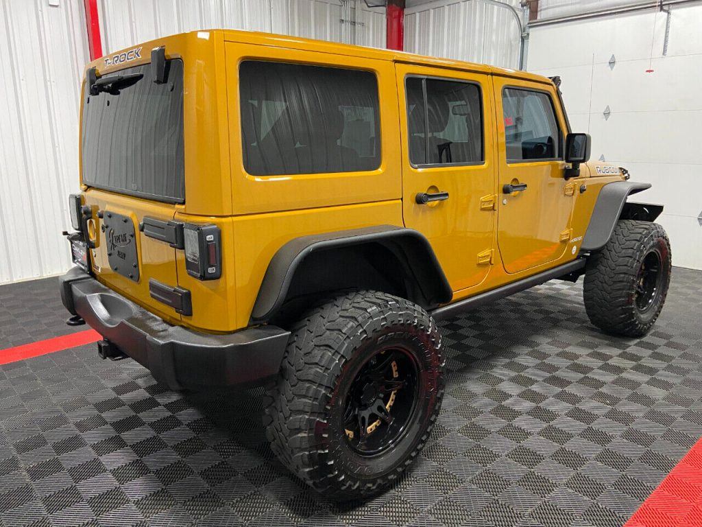 2014 Jeep Wrangler T-ROCK Lifted Amp’d Rubicon 4×4