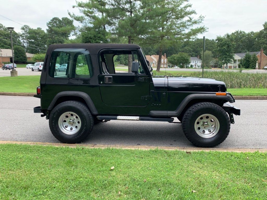 1995 Jeep Wrangler SE