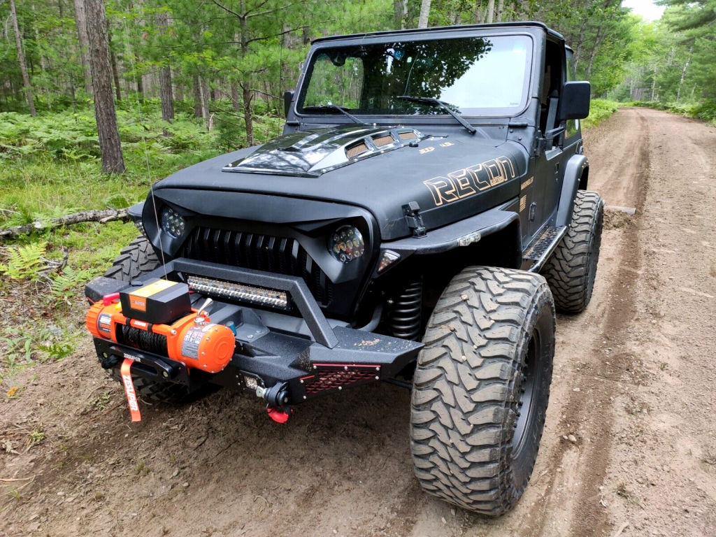 1997 Jeep Wrangler Sport 2dr 4WD SUV