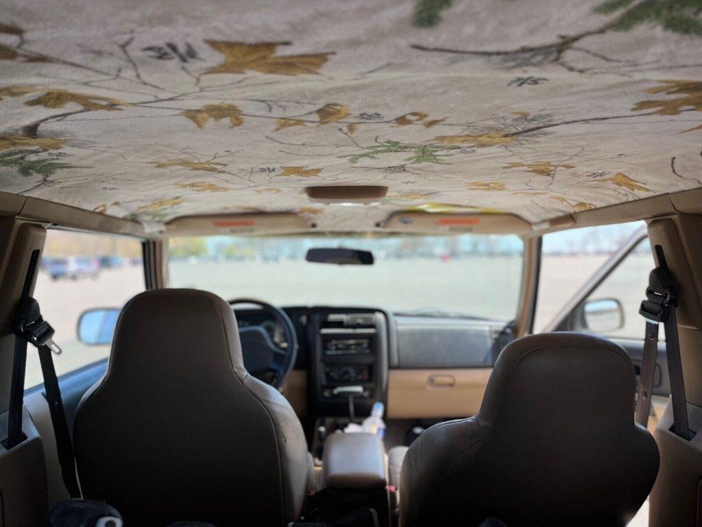 1999 Jeep Cherokee SPORT