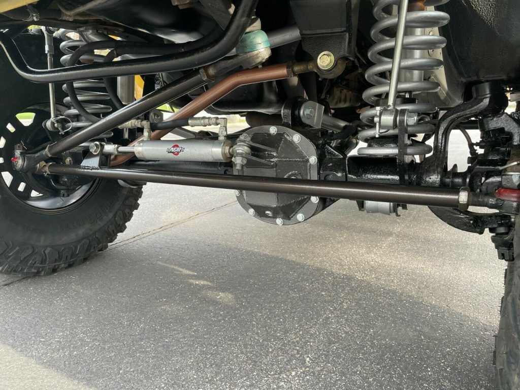 2000 Jeep Cherokee XJ – SUPER CLEAN – BUILT!