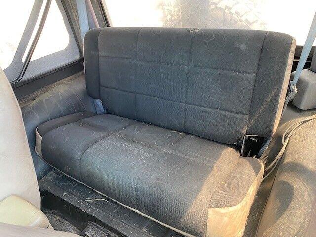 2000 Jeep Wrangler Lots of Extras! 4×4 4.0 lt inline 6 cyl HD VIDEO