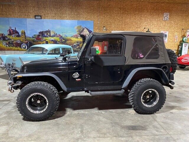 2000 Jeep Wrangler Lots of Extras! 4×4 4.0 lt inline 6 cyl HD VIDEO