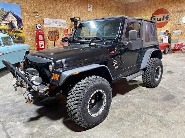 2000 Jeep Wrangler Lots of Extras! 4×4 4.0 lt inline 6 cyl HD VIDEO