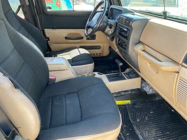 2000 Jeep Wrangler Lots of Extras! 4×4 4.0 lt inline 6 cyl HD VIDEO