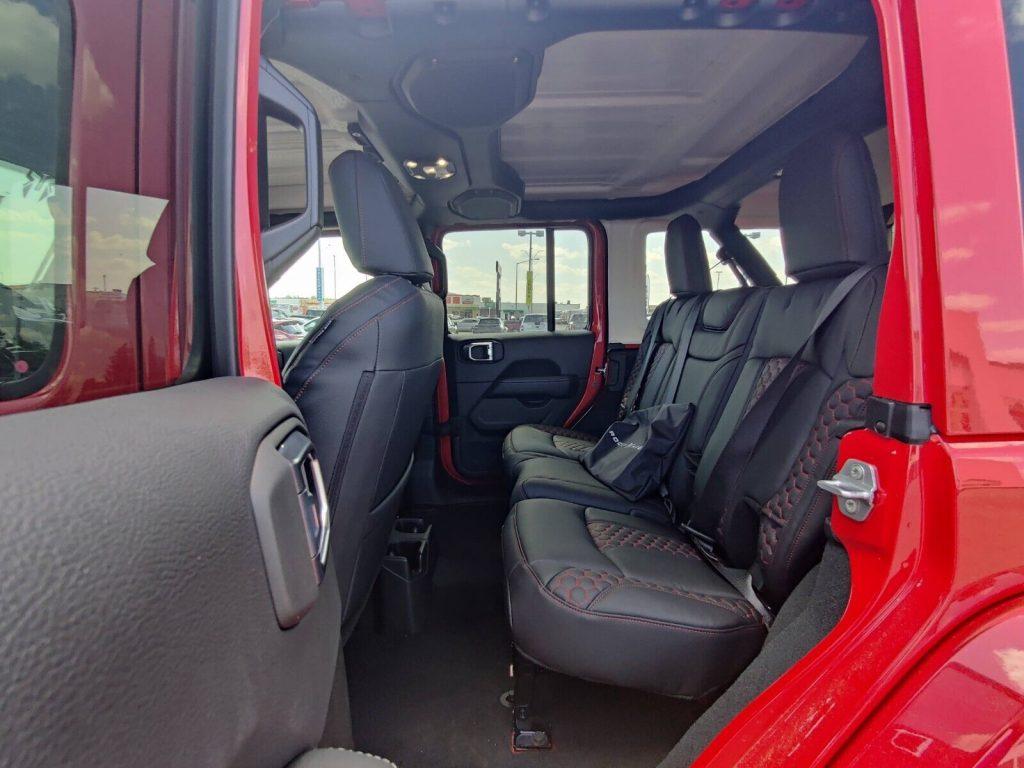 2022 Jeep Wrangler Rocky Ridge Package