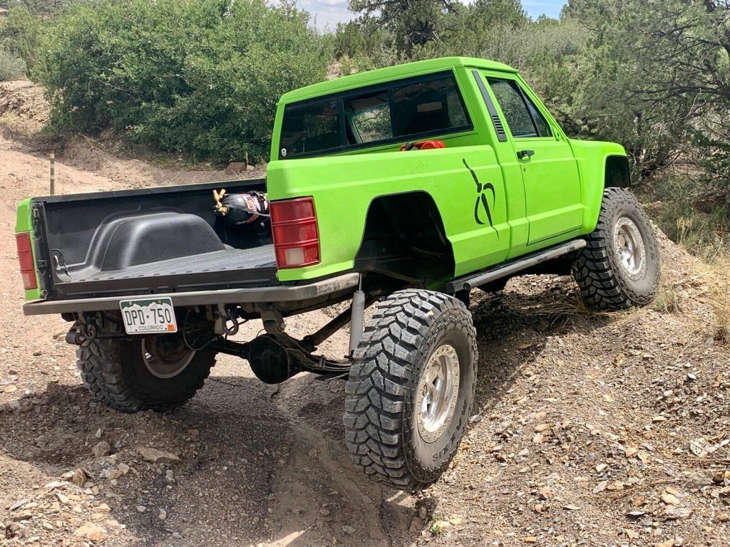 1990 Jeep Comanche PIONEER