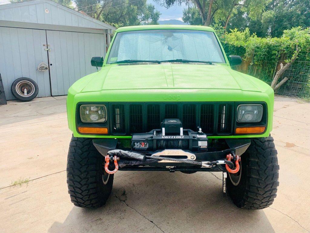 1990 Jeep Comanche PIONEER