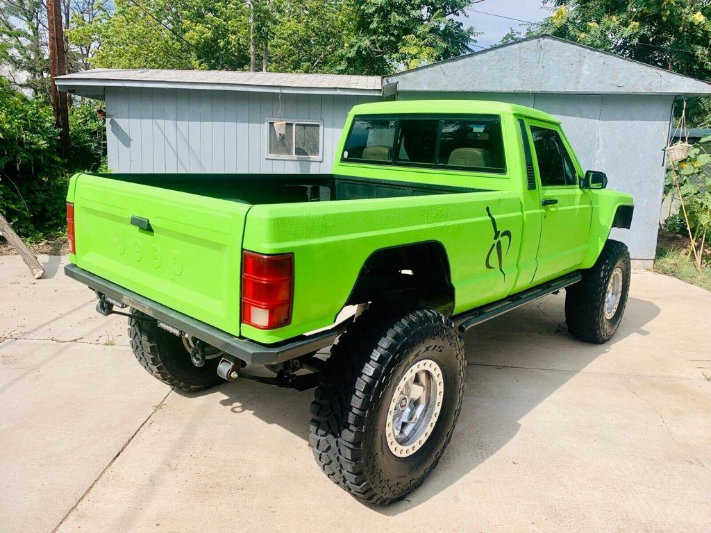 1990 Jeep Comanche PIONEER