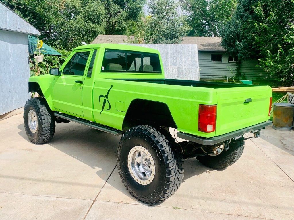 1990 Jeep Comanche PIONEER