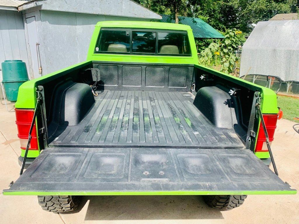 1990 Jeep Comanche PIONEER