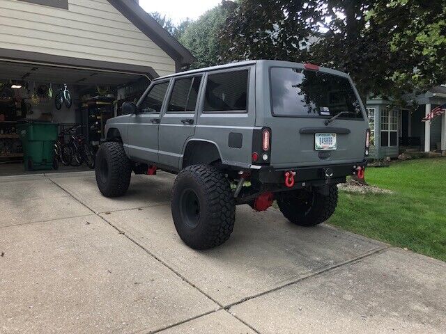 2000 Jeep Cherokee