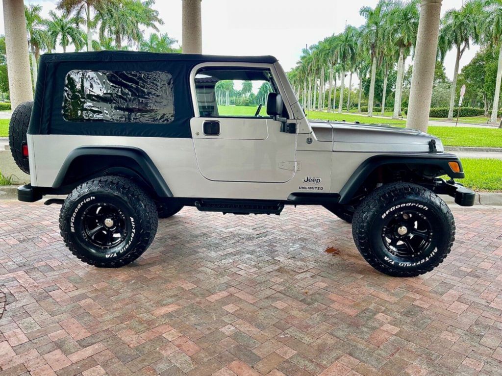 2006 Jeep Wrangler Unlimited LJ FLORIDA BORN AND RAISED 6 Speed N