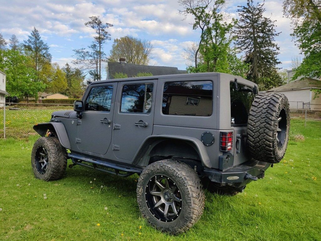 2014 Jeep Wrangler SPORT