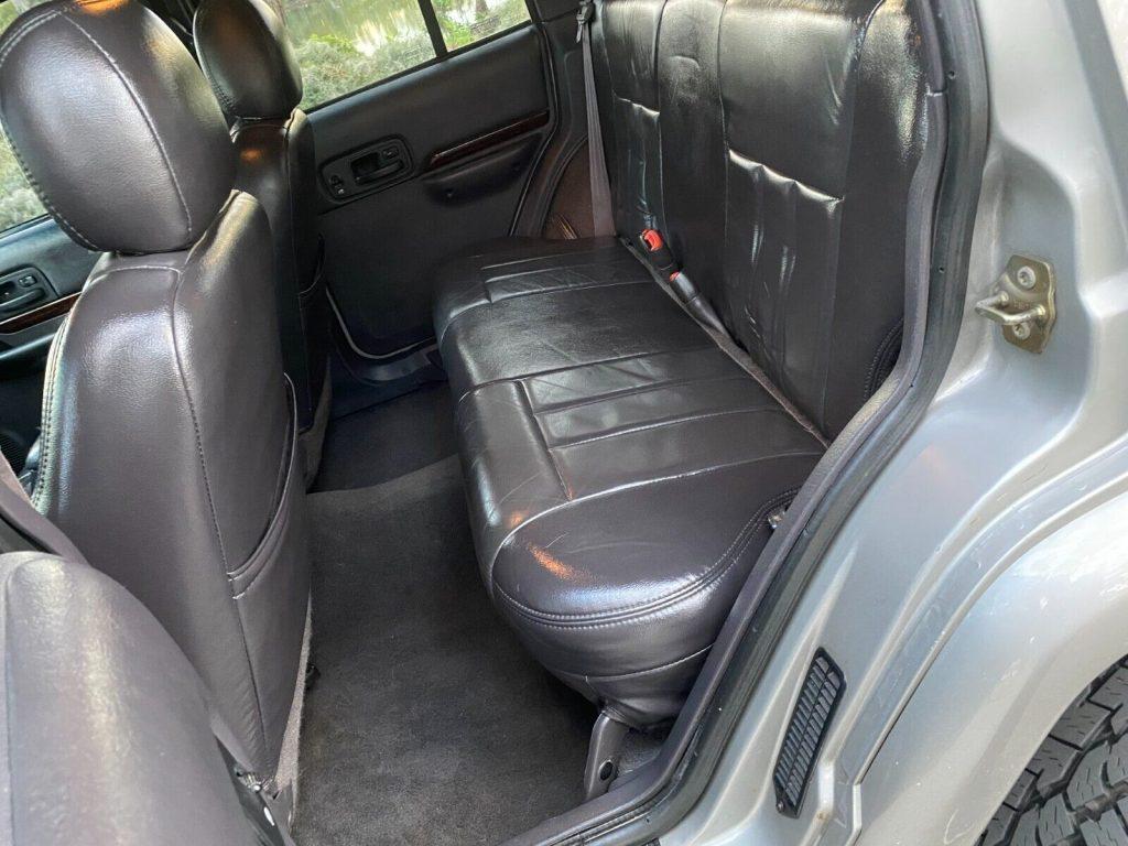 2000 Jeep Cherokee LIMITED