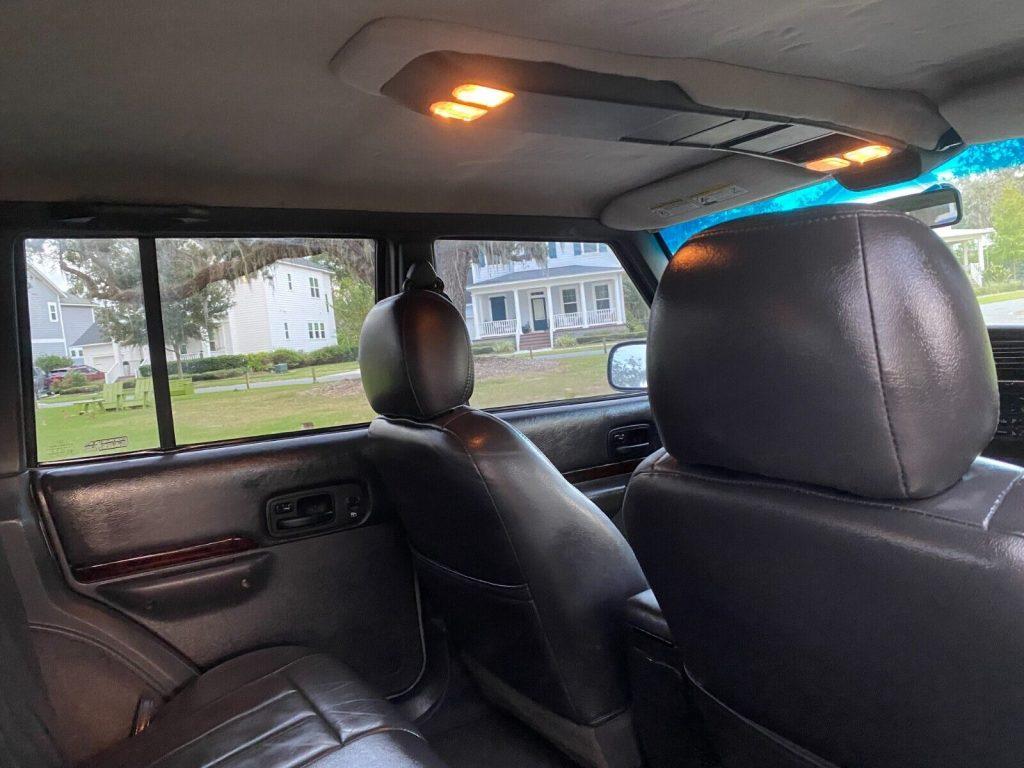 2000 Jeep Cherokee LIMITED