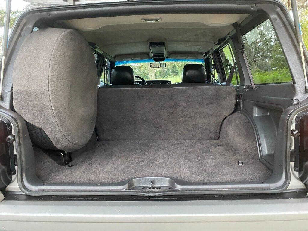 2000 Jeep Cherokee LIMITED