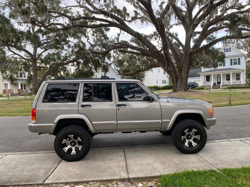 2000 Jeep Cherokee LIMITED