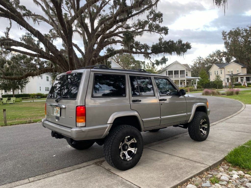 2000 Jeep Cherokee LIMITED