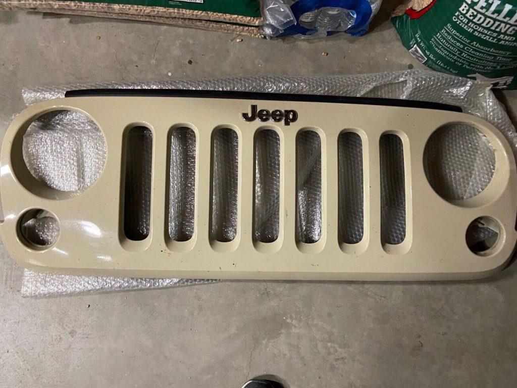 2011 Jeep Wrangler SAHARA
