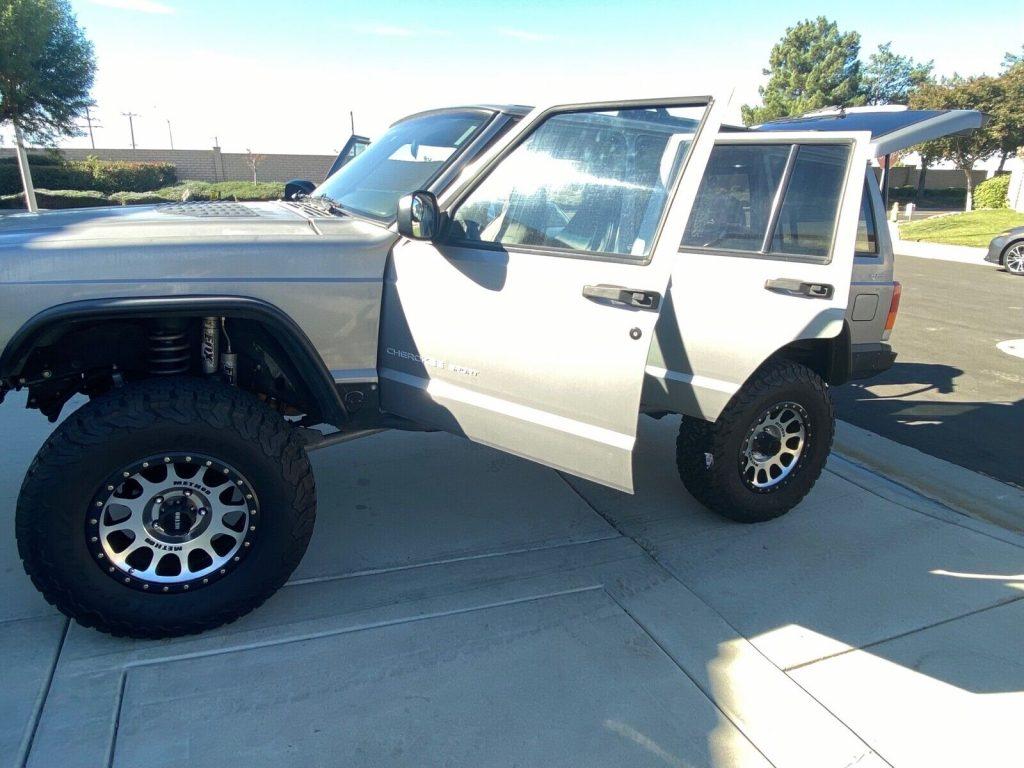 2001 Jeep Cherokee SPORT