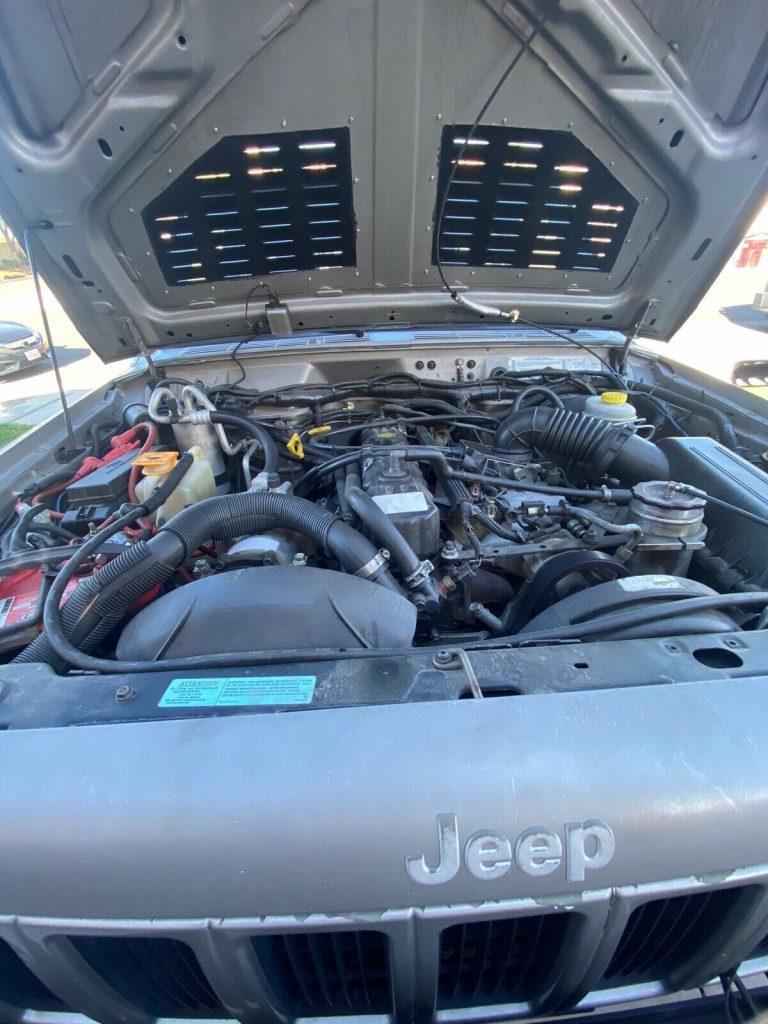 2001 Jeep Cherokee SPORT