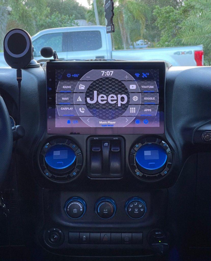 2011 Jeep Wrangler RUBICON