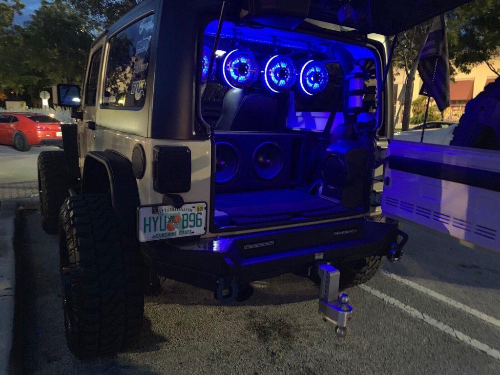 2011 Jeep Wrangler RUBICON