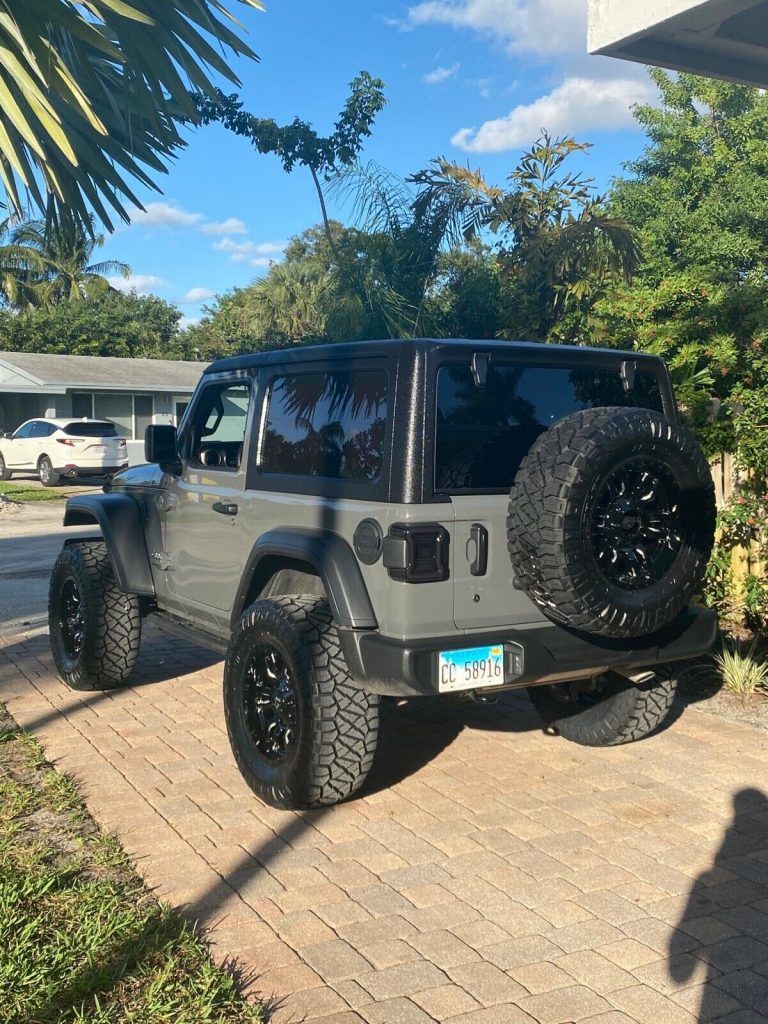 2020 Jeep Wrangler SPORT