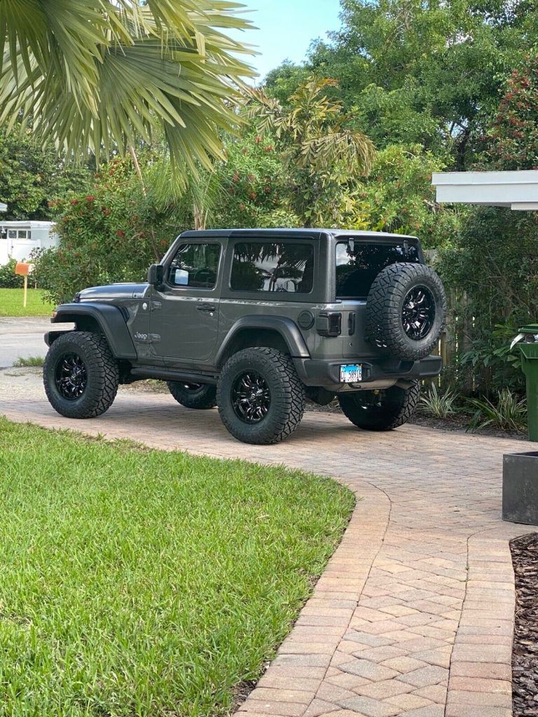 2020 Jeep Wrangler SPORT