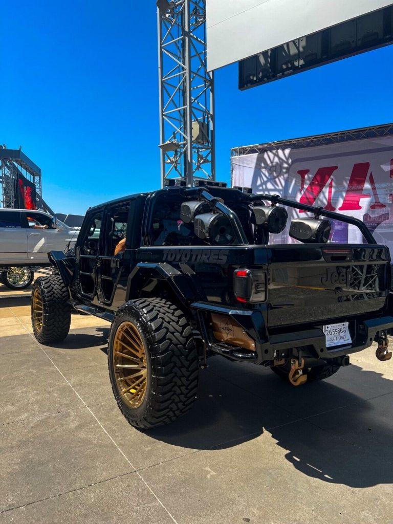 2021 Jeep Gladiator SPORT
