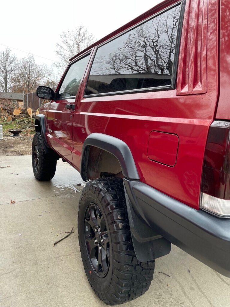 1999 Jeep Cherokee SE