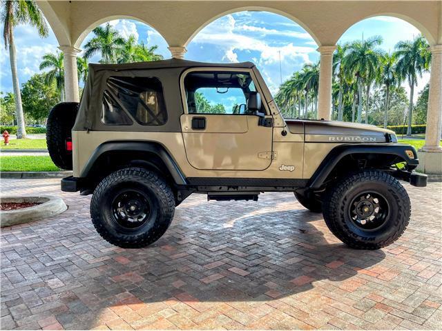2004 Jeep Wrangler Rubicon NO RUST or Accidents Florida Owned