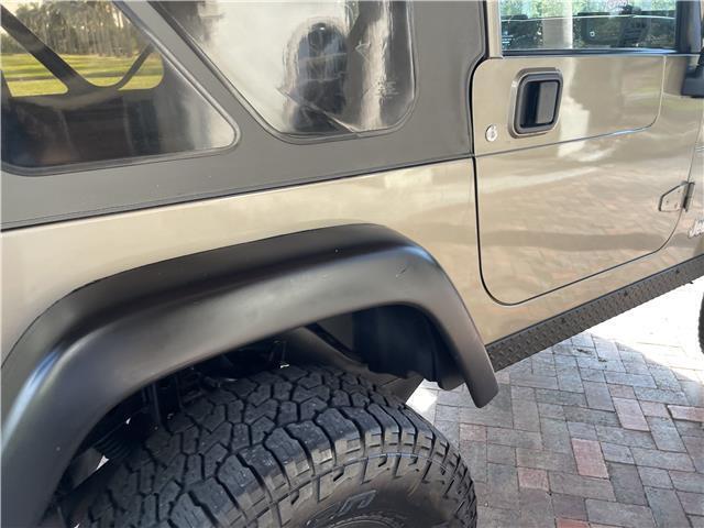 2004 Jeep Wrangler Rubicon NO RUST or Accidents Florida Owned
