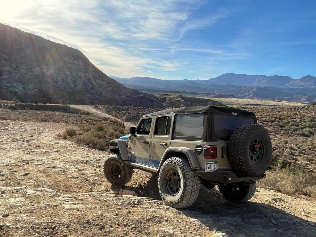 2022 Jeep Wrangler –