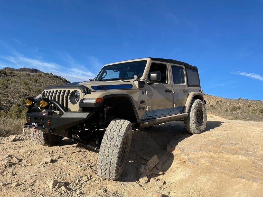 2022 Jeep Wrangler –