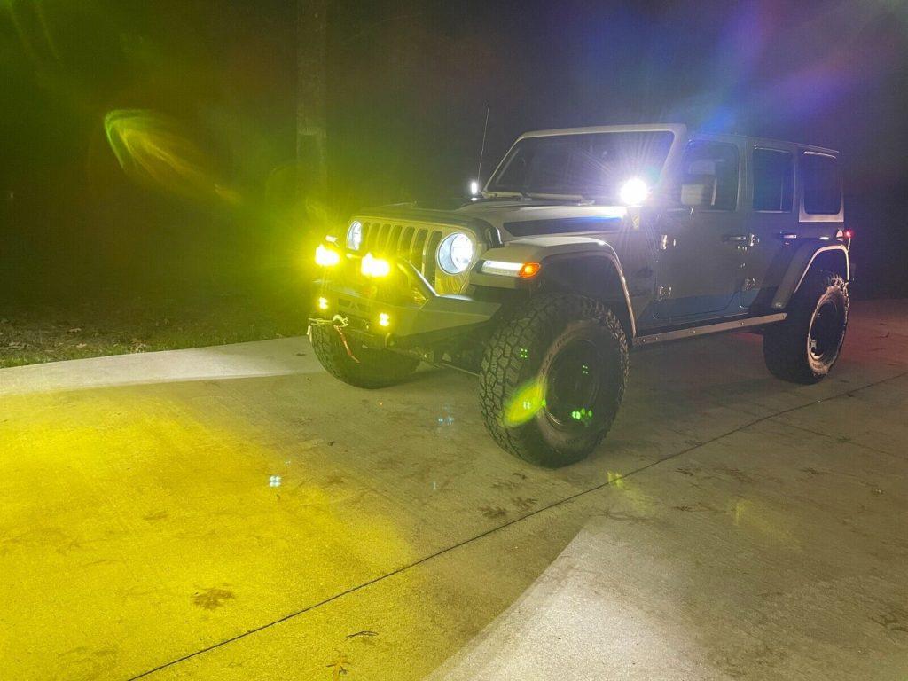 2022 Jeep Wrangler –