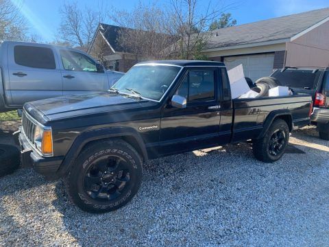 1992 Jeep Comanche Pioneer– for sale