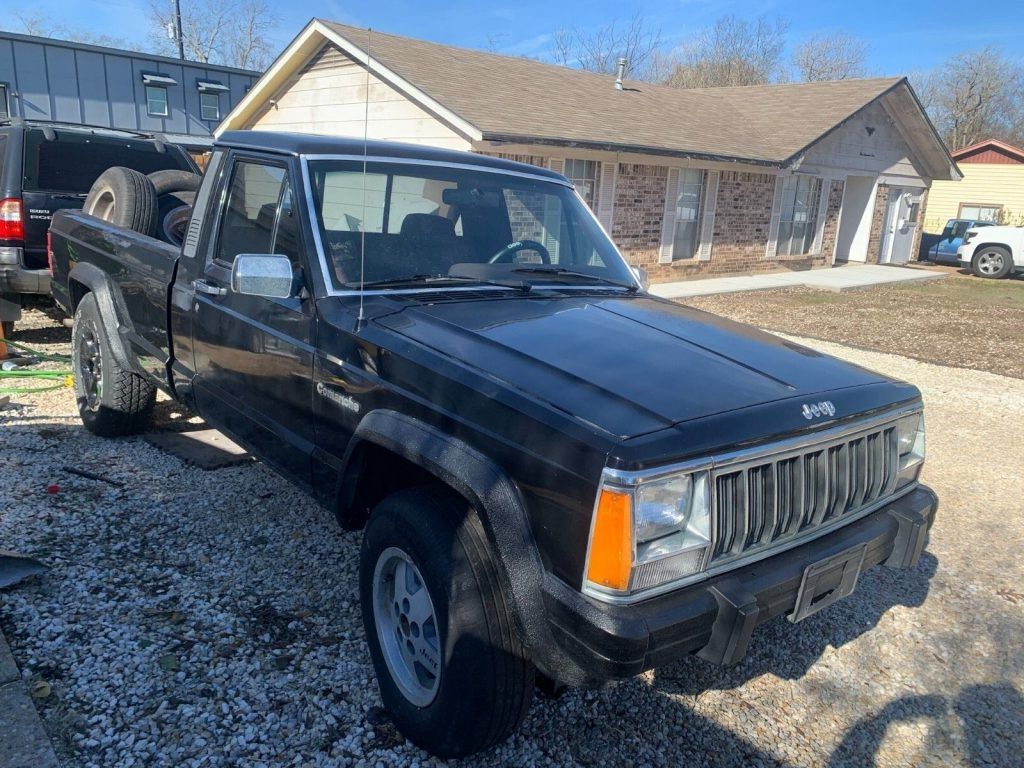 1992 Jeep Comanche Pioneer–