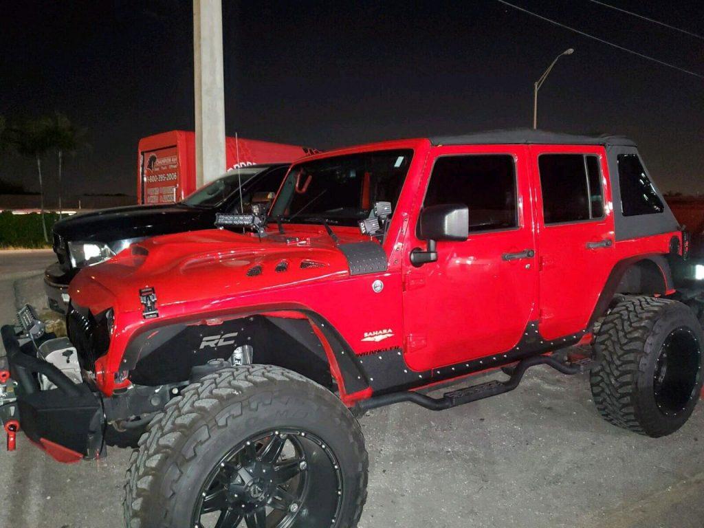2015 Jeep Wrangler Sahara–