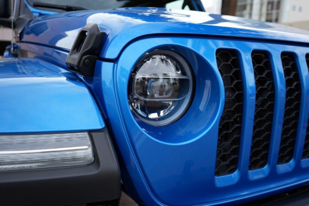 2021 Jeep Gladiator Sport S 6×6–